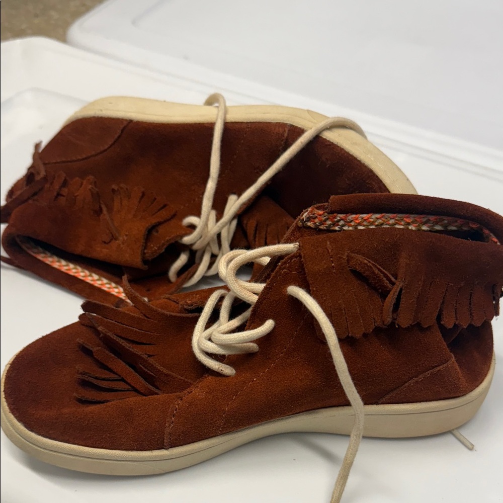 Zara Kids Moccasins in Brown with Fringe